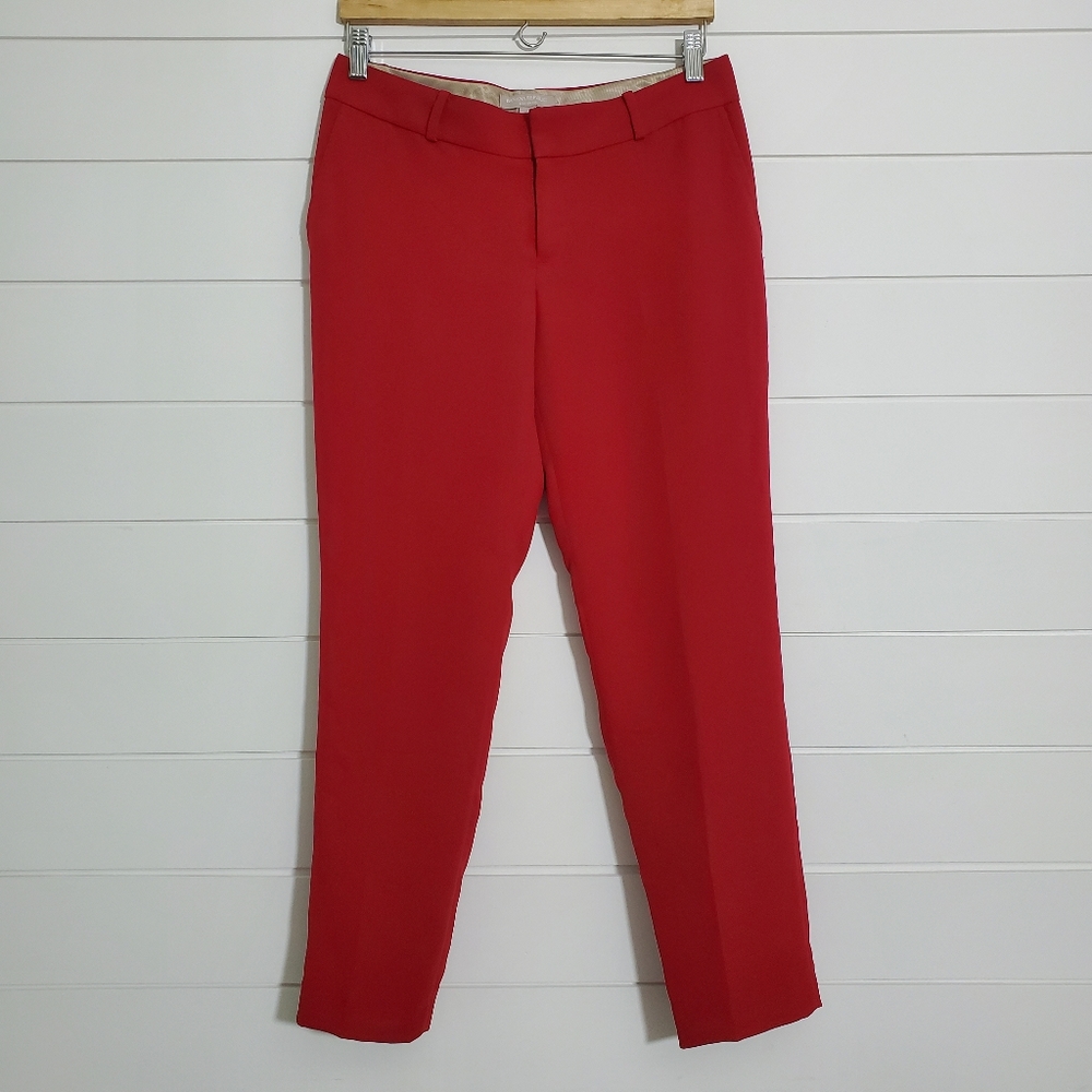 Banana Republic Women's Martin Fit Red‎ Pleated Front Taper Dress Pants. Size: 4